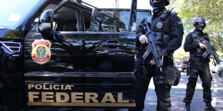 PF prende duas pessoas por participação em fraude no INSS pf-prende-duas-pessoas-por-participacao-em-fraude-no-inss