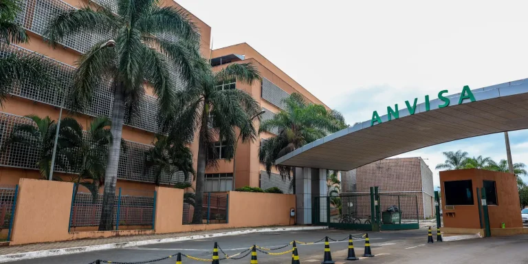 Anvisa aprova novo medicamento para tratar lúpus anvisa-aprova-novo-medicamento-para-tratar-lupus